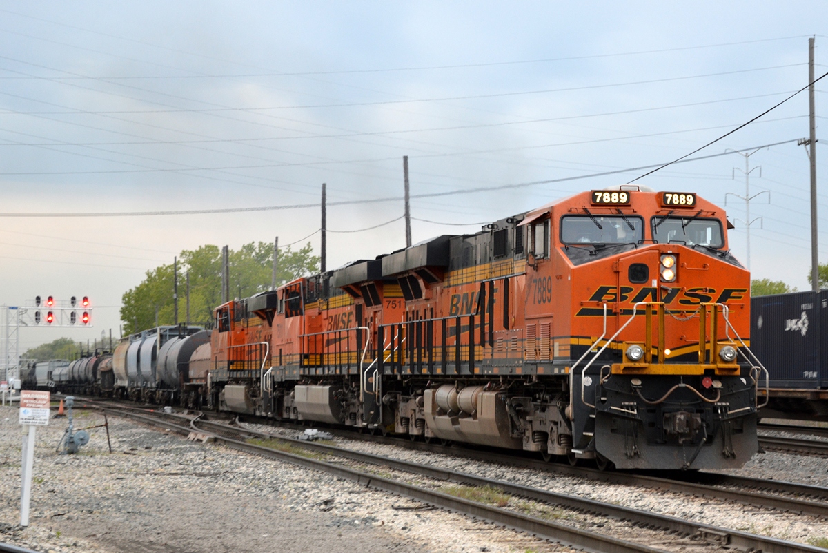 BNSF 7889